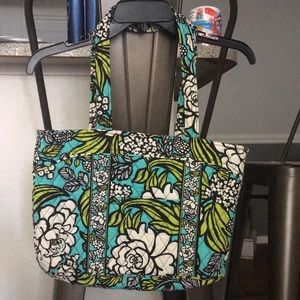 Vera Bradley floral quilted bag